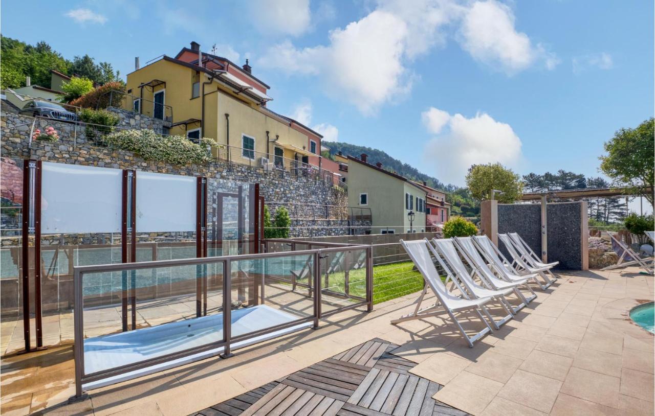 Gorgeous Home In Magliolo-Finale Ligure Экстерьер фото