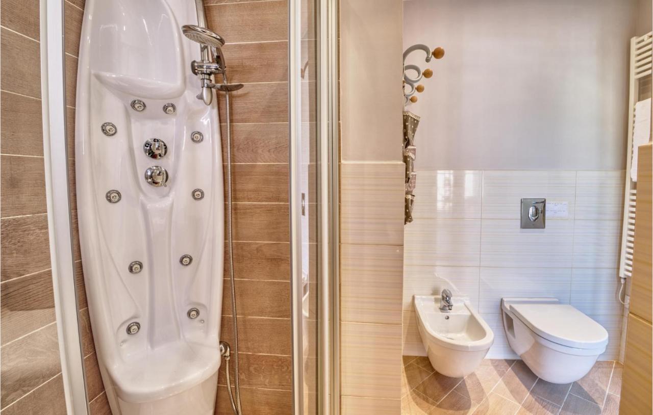 Gorgeous Home In Magliolo-Finale Ligure Экстерьер фото