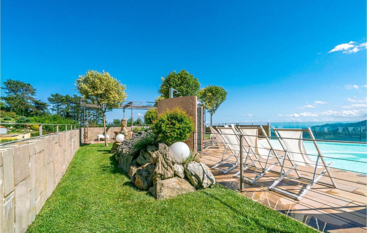 Gorgeous Home In Magliolo-Finale Ligure Экстерьер фото